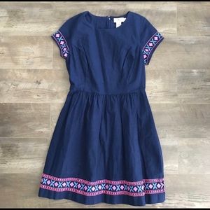 Vineyard Vines Navy Embroidered Dress Size 4